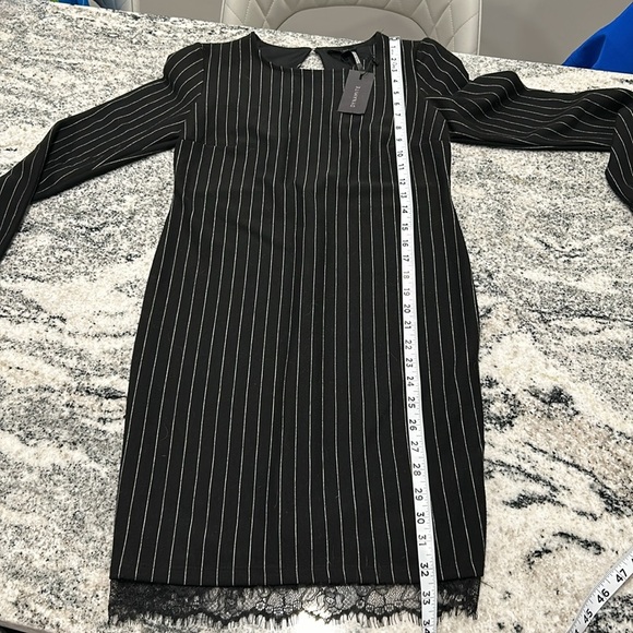 17-NWT- Size S dynamite dress - Picture 11 of 13